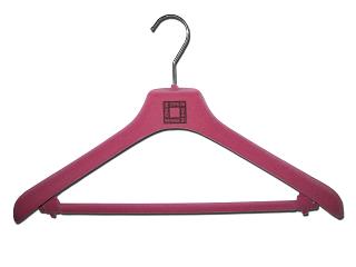 flok kaplı elbise askısı